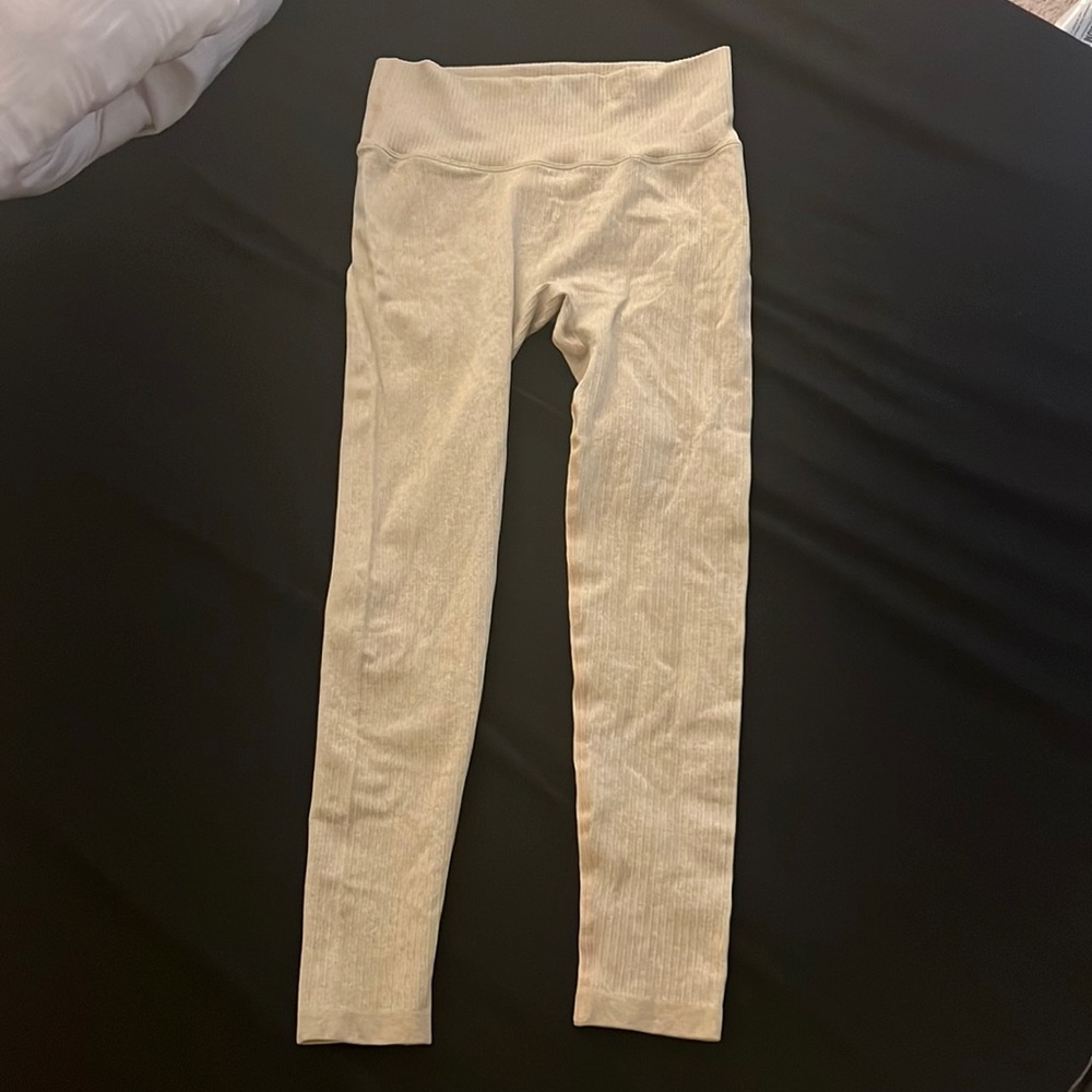 Gymshark tan leggings size M